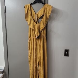Chic Mustard Sleeveless Jumpsuit
